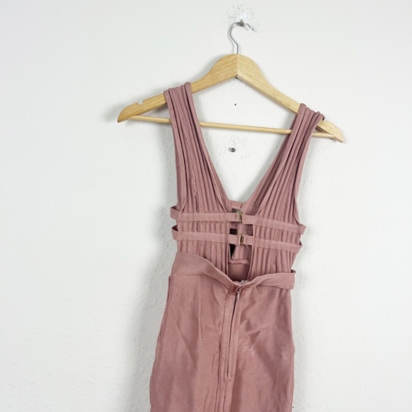 House Of CB Mara Plunge Bandage Dress Size XS - Picture 6 of 6